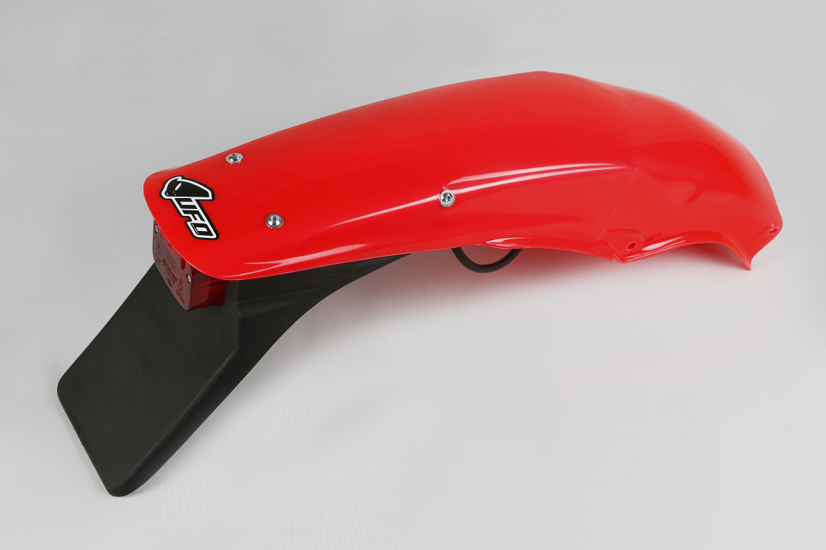 Rear fender - red 067 - Honda - REPLICA PLASTICS - HO03654-067 - UFO Plast