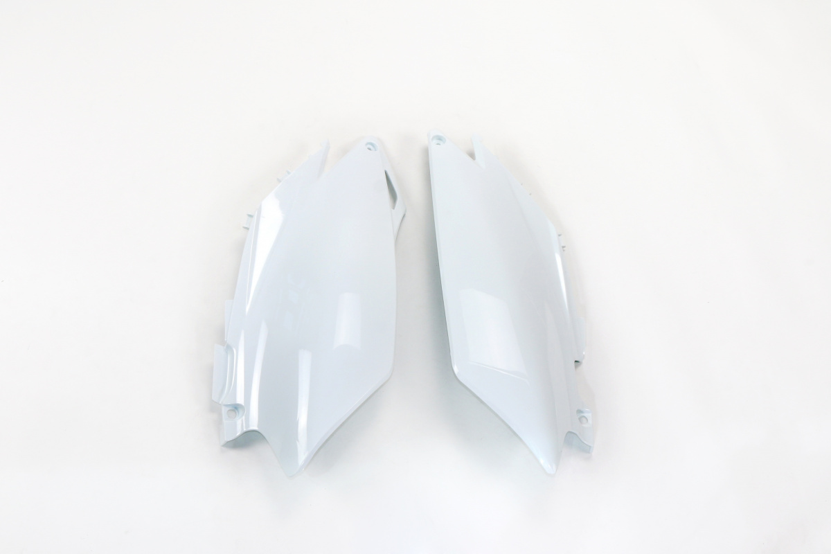 Side panels / No USA - white 041 - Honda - REPLICA PLASTICS - HO04647-041 - UFO Plast