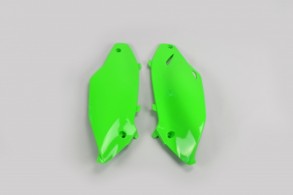 Side panels - green - Kawasaki - REPLICA PLASTICS - KA04720-026 - UFO Plast