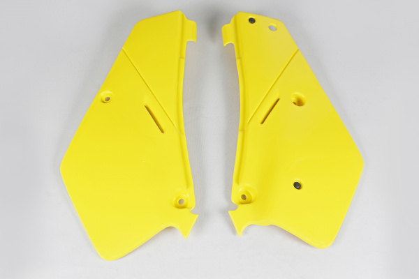 Side panels - yellow 102 - Suzuki - REPLICA PLASTICS - SU03963-101 - UFO Plast