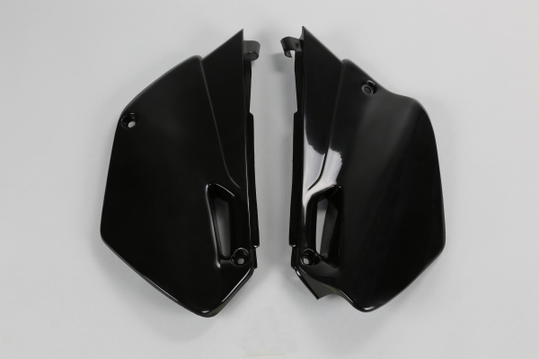Side panels - black - Yamaha - REPLICA PLASTICS - YA03856-001 - UFO Plast