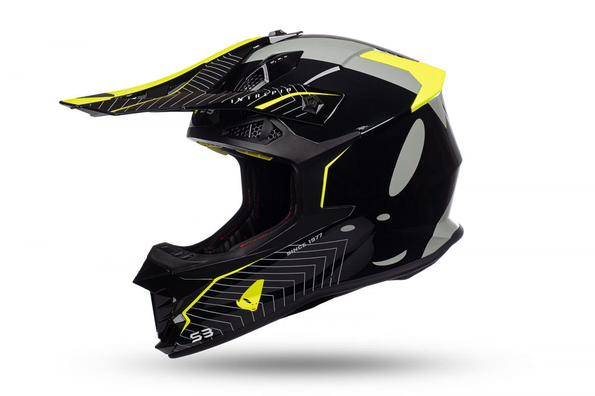 Motocross Intrepid helmet black and neon yellow - PROTECTION - HE155 - UFO Plast