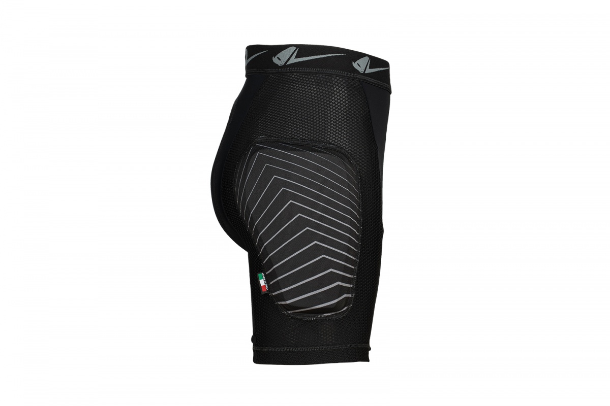 E-bike padded shorts Atrax with lateral and back protection black - Pants - PI02421-K - Ufo Plast