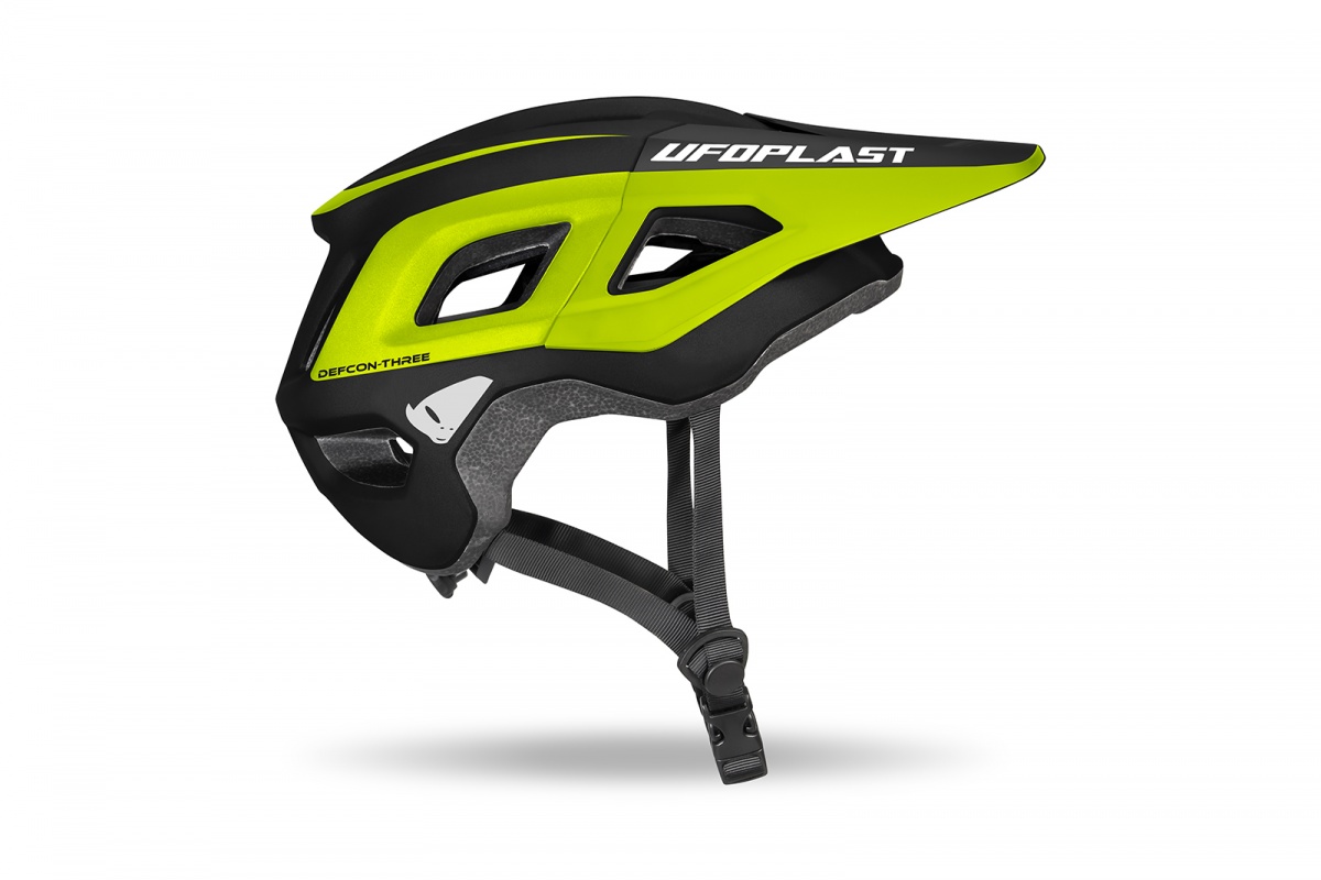 Defcon three mountain bike helmet black and neon yellow - Helmets - HE15003-K - Ufo Plast