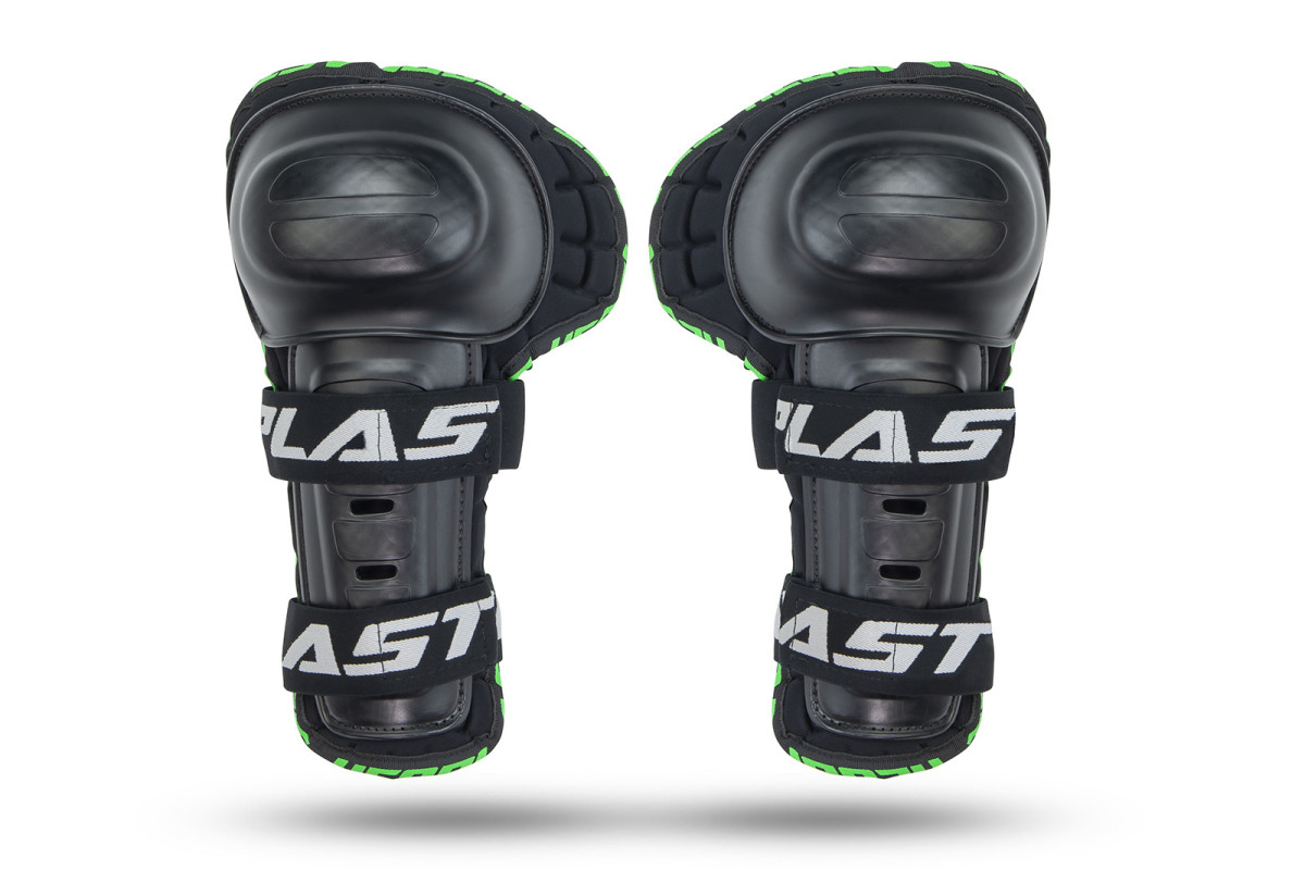 Alcor motocross enduro knee/shin guards with thermoforming