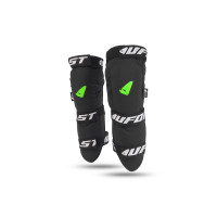 Jackal knee shin guard made of stretch material